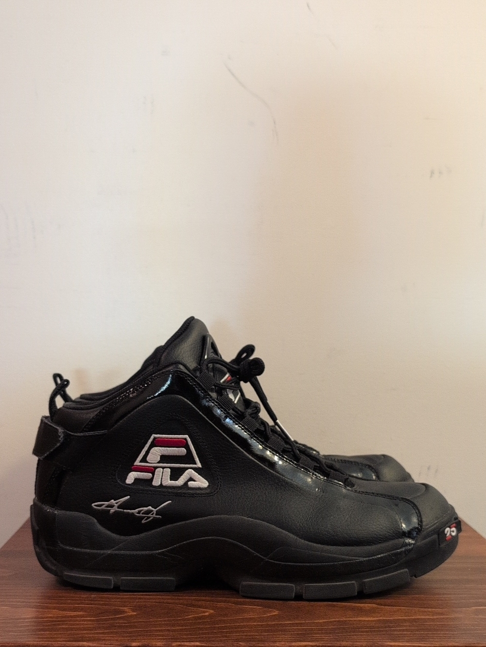 Fila Grant Hill 2 25th Anniversary Size 13